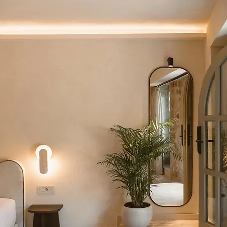 Eteon Living