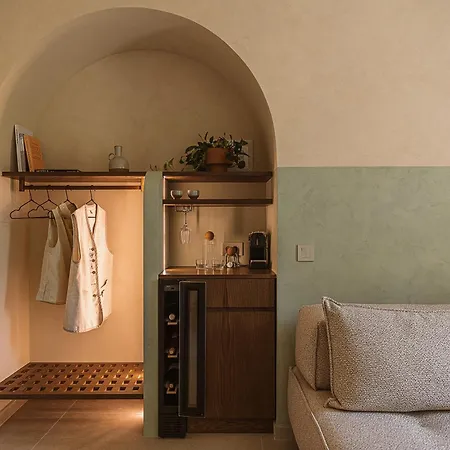 Eteon Living